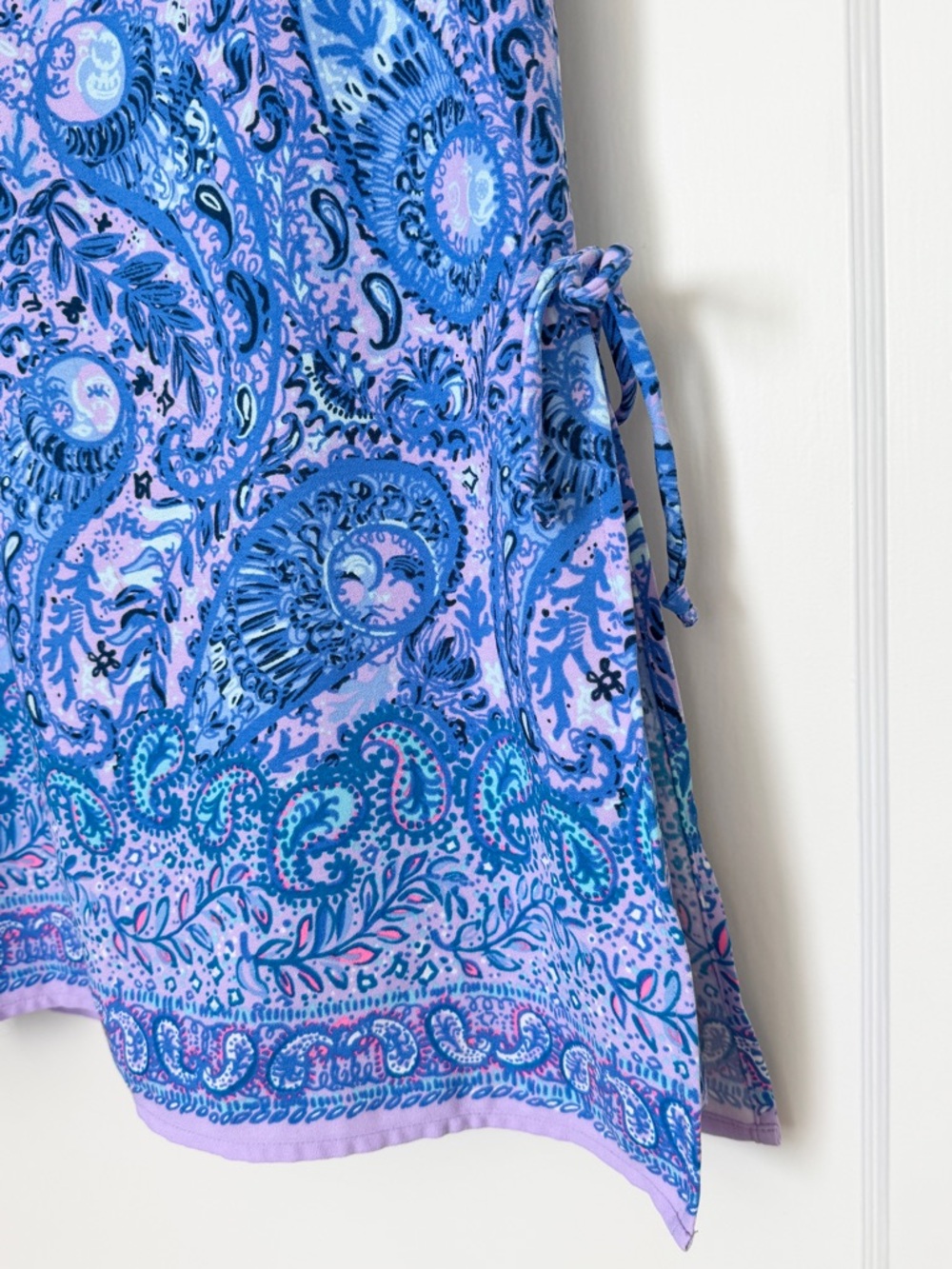 Lilly Pulitzer Women’s Romper Bennet Blue and Lavender Paisley  Size 2 - Picture 3 of 8